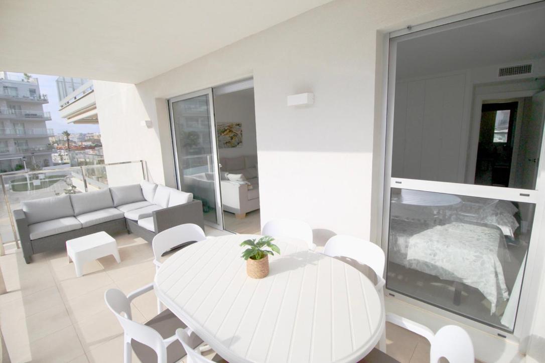 Marina Real 83 By Homeprive Dénia Eksteriør billede